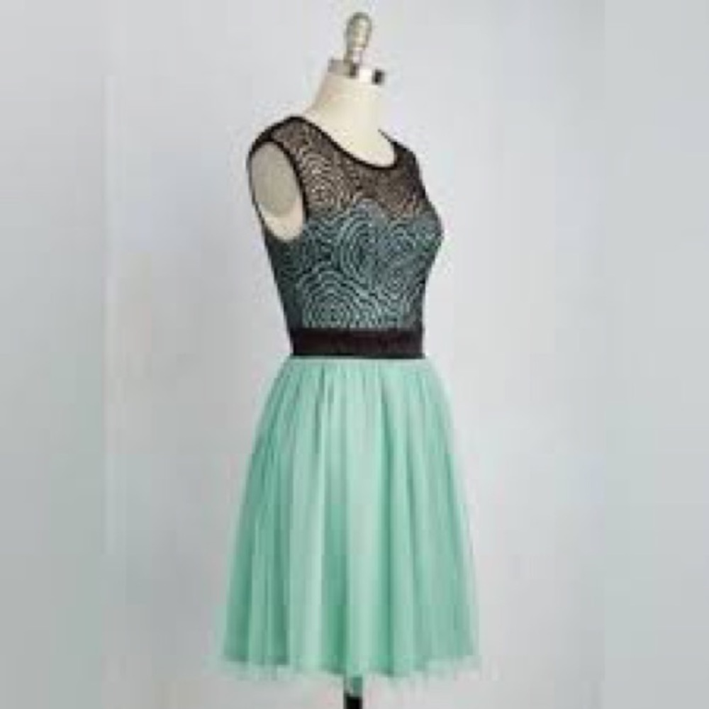 ModCloth Starlet's Web Turquoise Tulle Black Lace Fit-and-Flare Dress - Picture 12 of 16